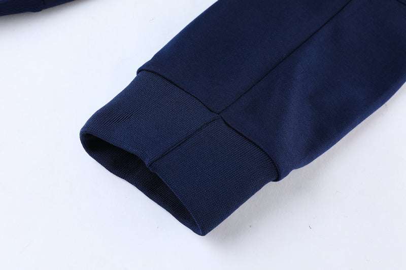 Conjunto Italia ||